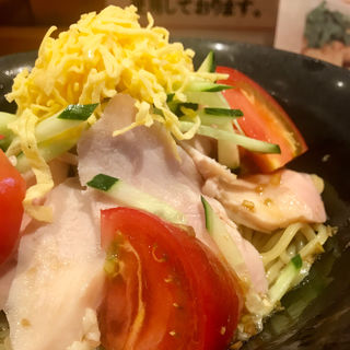 冷し中華(元祖熟成鶏キワミチキン)