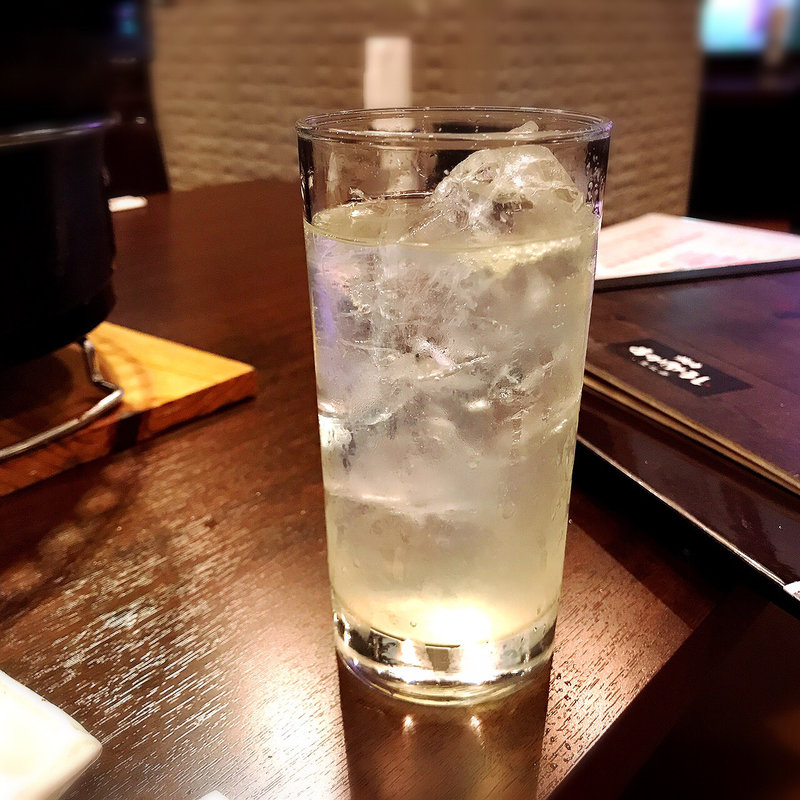 生搾りレモンサワー(焼肉あかみうし 恵比寿 )