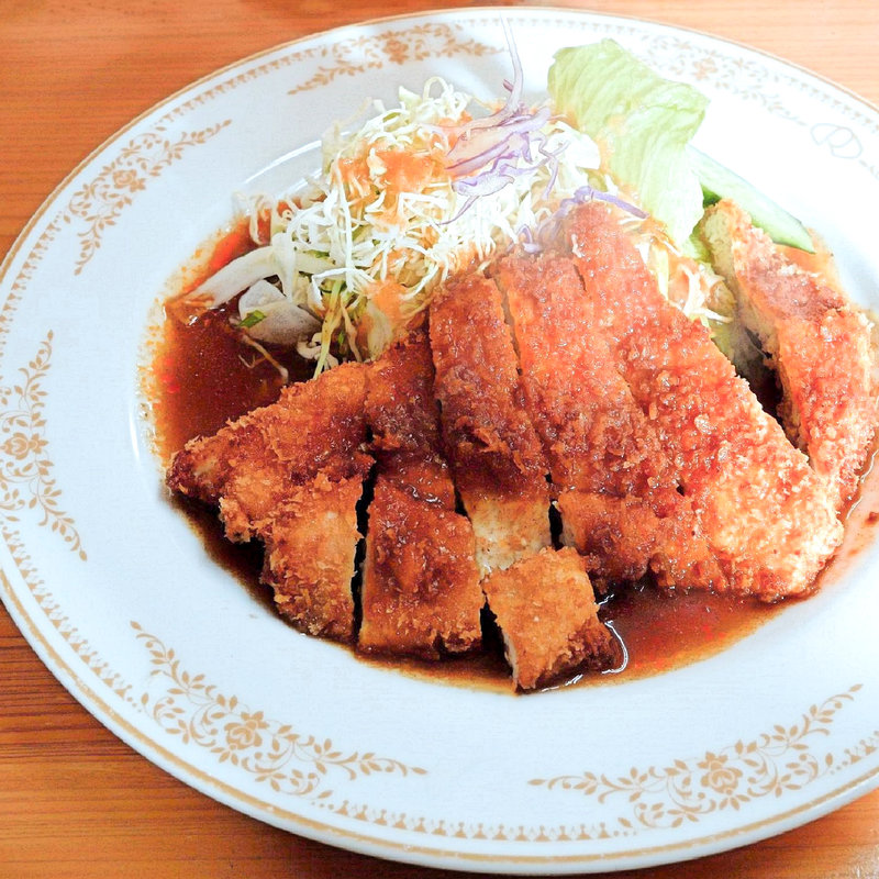 チキンカツ（サービスランチ）(洋食の店 花櫚 （カリン）)