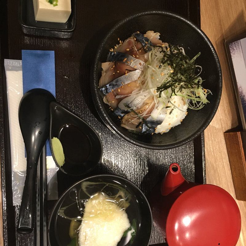 とろさば漬け丼セット