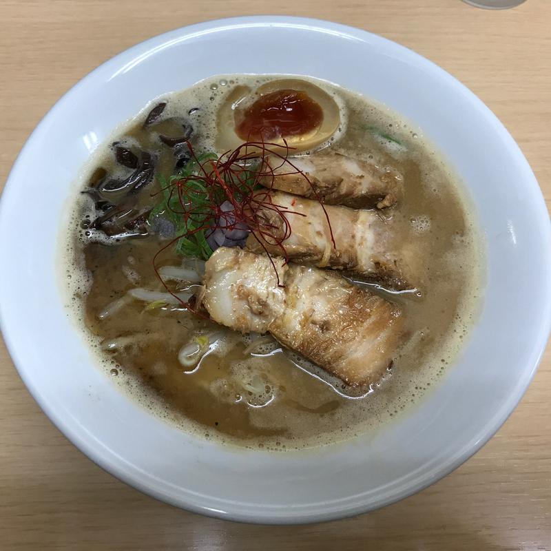 熟成豚骨ラーメンDX(ラーメン たぬき屋 )