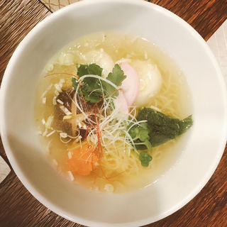 博多あごだし雑煮ラー麺(メンラボ )