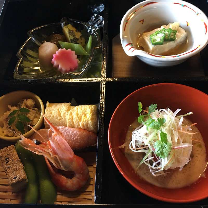 京湯葉粥御膳(二条城 香雲亭)