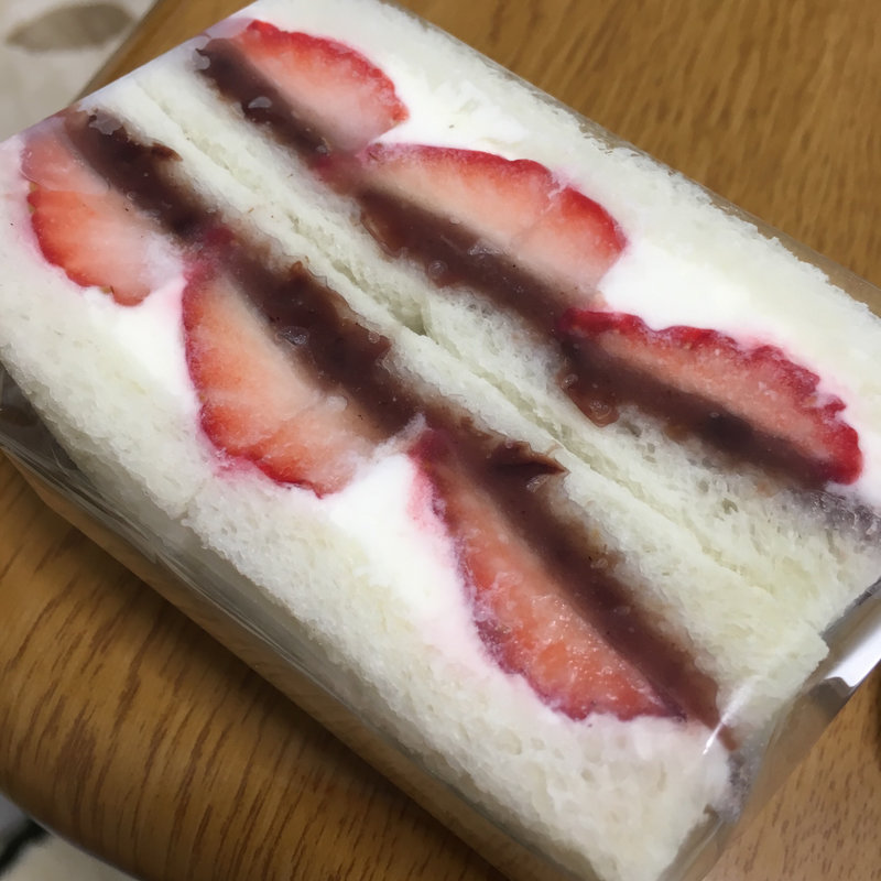 小倉イチゴ(ボン マテリエル)