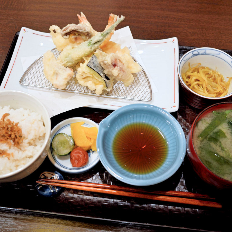 天ぷら御膳(味どころ 撰 （せん）)