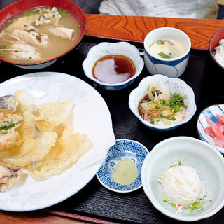 タコとキス天ぷら定食(魚屋の寿司　東信 （とうしん）)