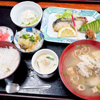 サワラの味噌焼定食(魚屋の寿司　東信 （とうしん）)