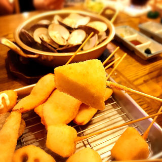 串揚げ（カマンベール）(はまぐり屋串左衛門)