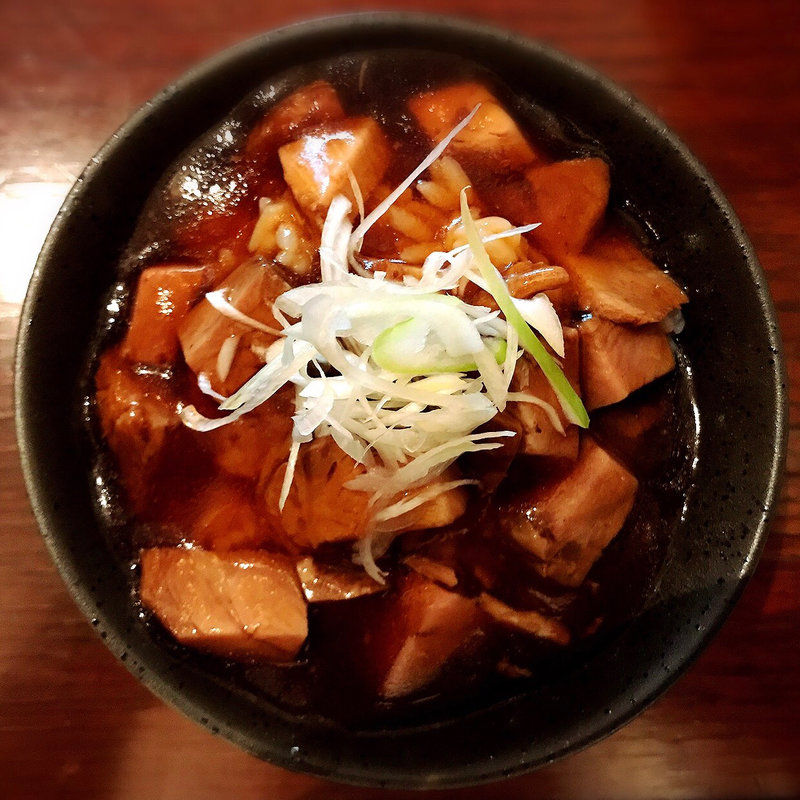 チャーシュー麻婆丼(ラーメン酒場 晴江戸（パレード）)