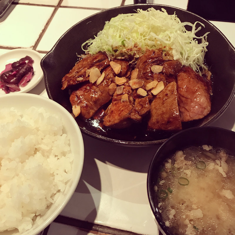大トンテキ定食(東京トンテキ 渋谷店)