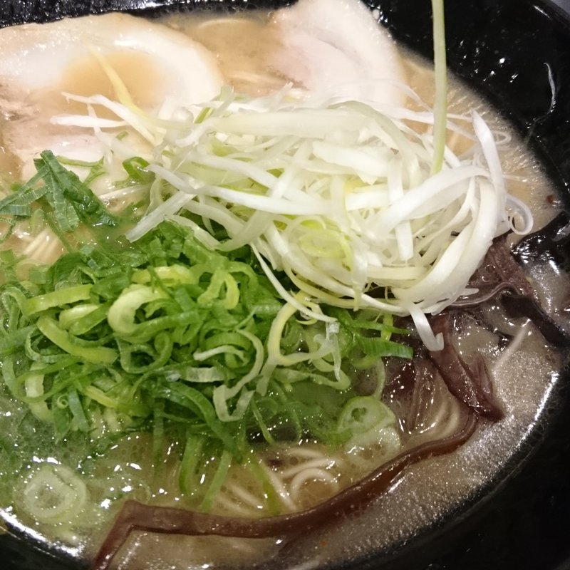 ねぎラーメン(元祖博多 中洲屋台ラーメン 一竜)