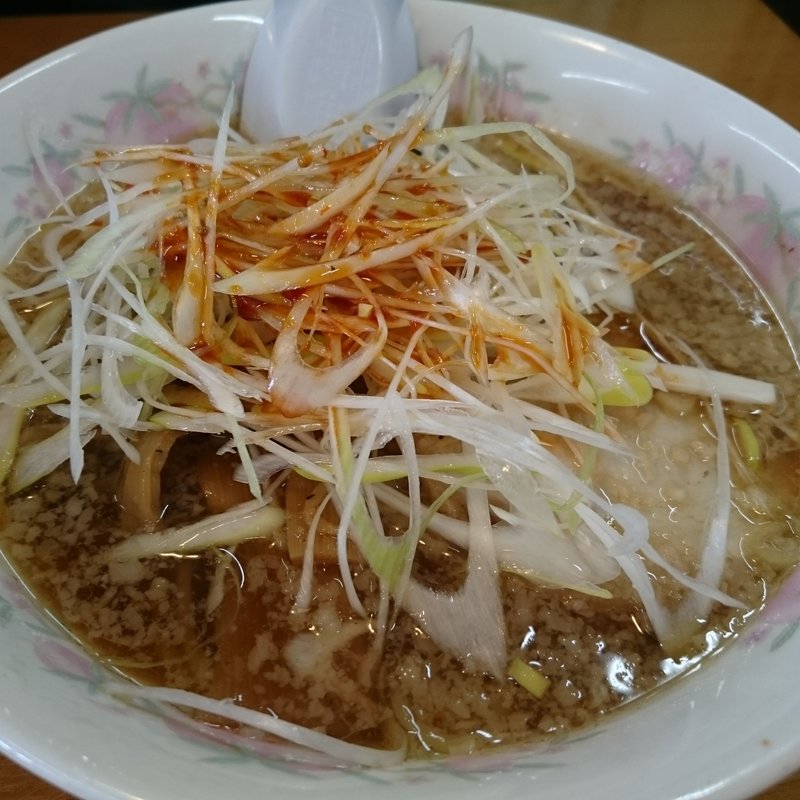 らーめん （ 細麺 ） ＋ 白ネギ(かっちゃんラーメン)