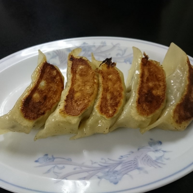 餃子 （ 5ヶ入 ）(らーめん金竜 （らーめんきんりゅう）)