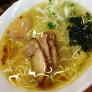 東京都で味わう極上鶏肉ラーメン