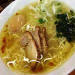 東京都で味わう極上鶏肉ラーメン