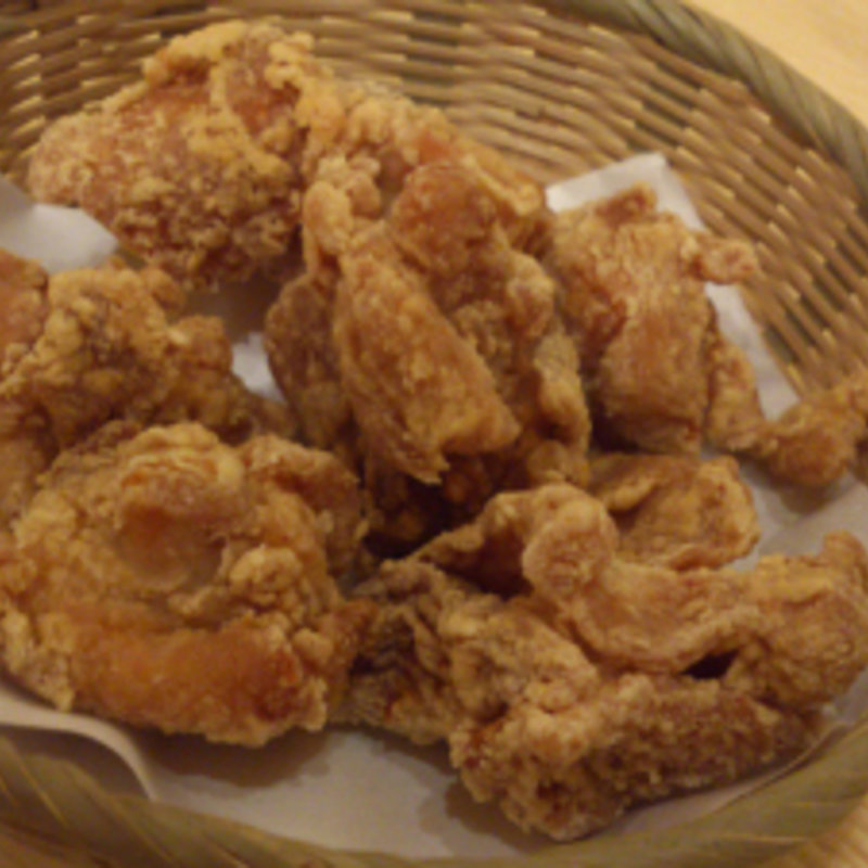 ヌックマム風味のもも肉の唐揚げ(フォーのお店 )