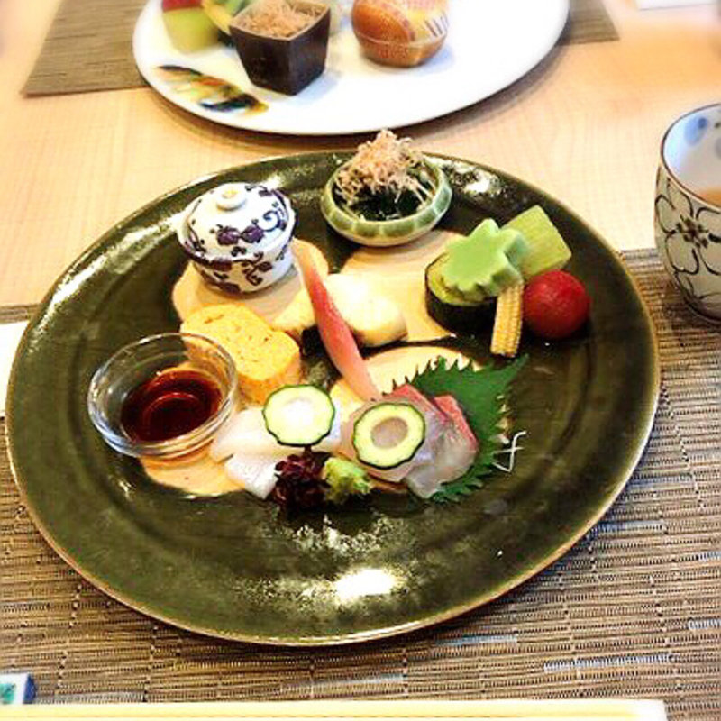 丹色御膳(丹色)