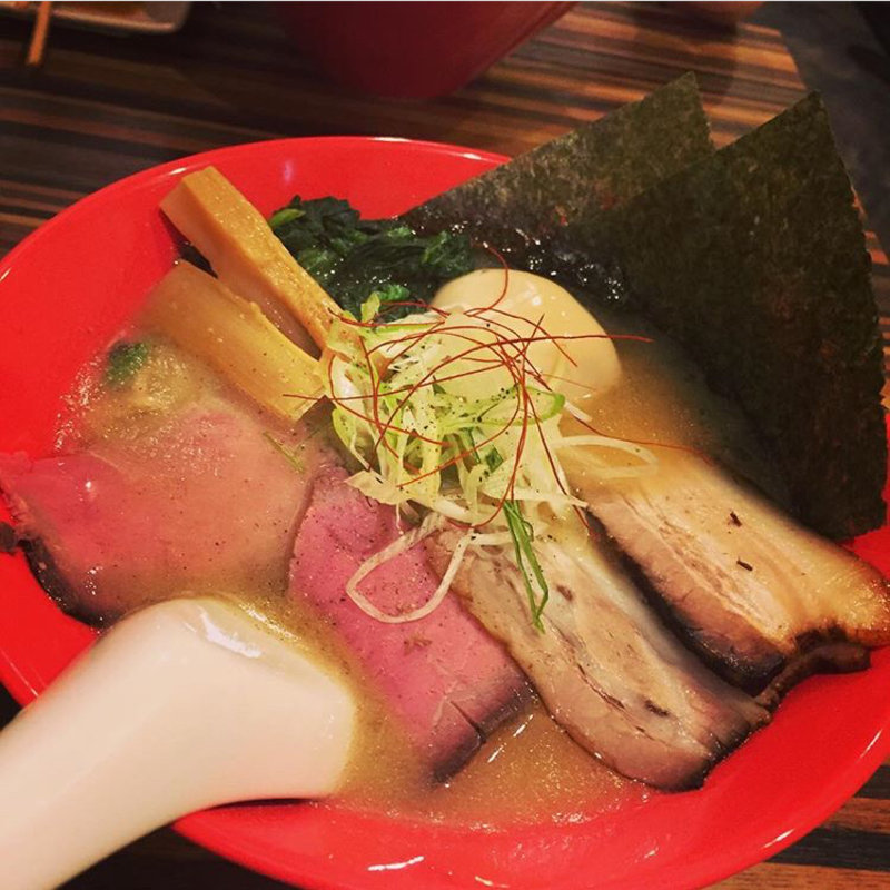 特製らーめん全部のせ(ラーメンダイニングJingu （RAMEN DINING JinGu）)
