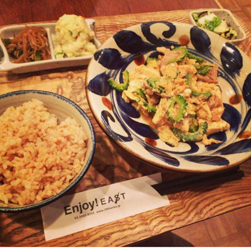 ゴーヤチャンプルー定食(Enjoy! EAST 千駄ヶ谷店)