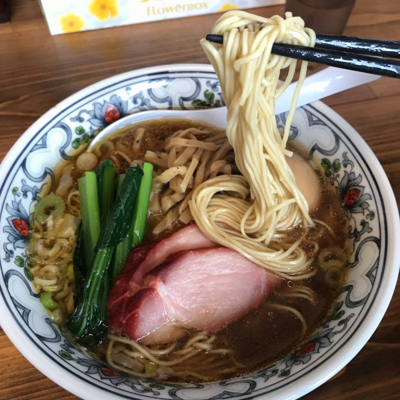 貝そば 味玉(まるえ食堂)