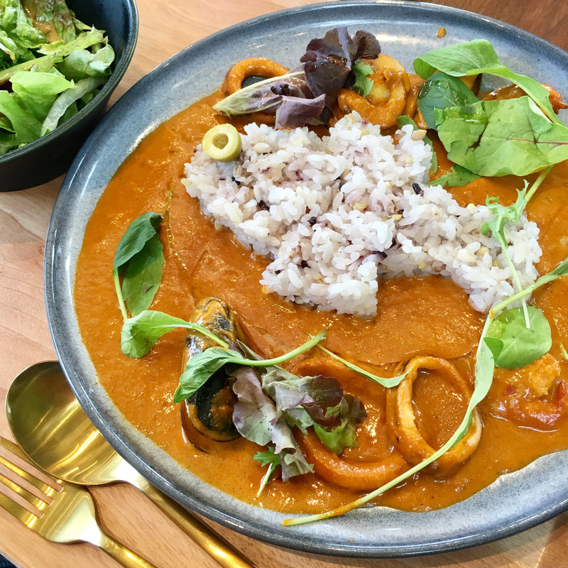 FISH IN THE シーフードバターカレー(TOOTH TOOTH FISH IN THE FOREST)