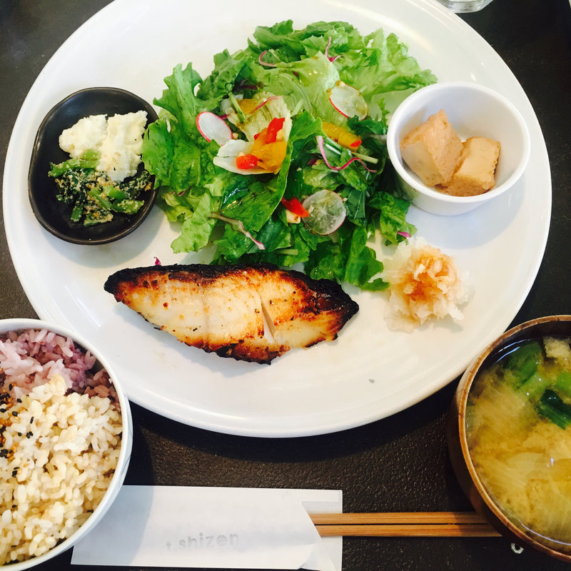 銀ダラ西京焼き(ティー・シゼン （t.shizen）)