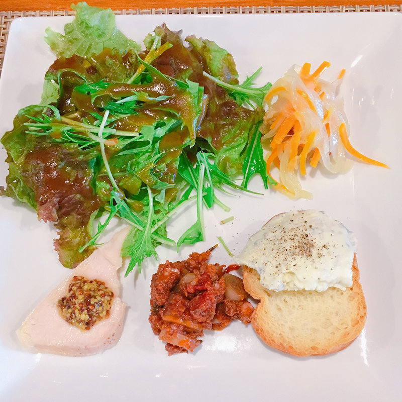 ランチコース(前菜)(osteria e bar R)