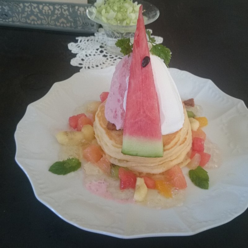 夏のフルーツ畑のパンケーキ(カフェ アンジェ)