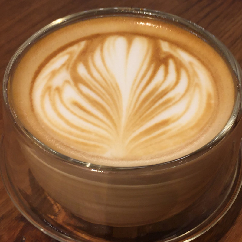 カフェラテ(エッセンス カフェ)