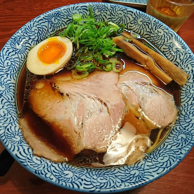 醤油ラーメン(頑固麺 )