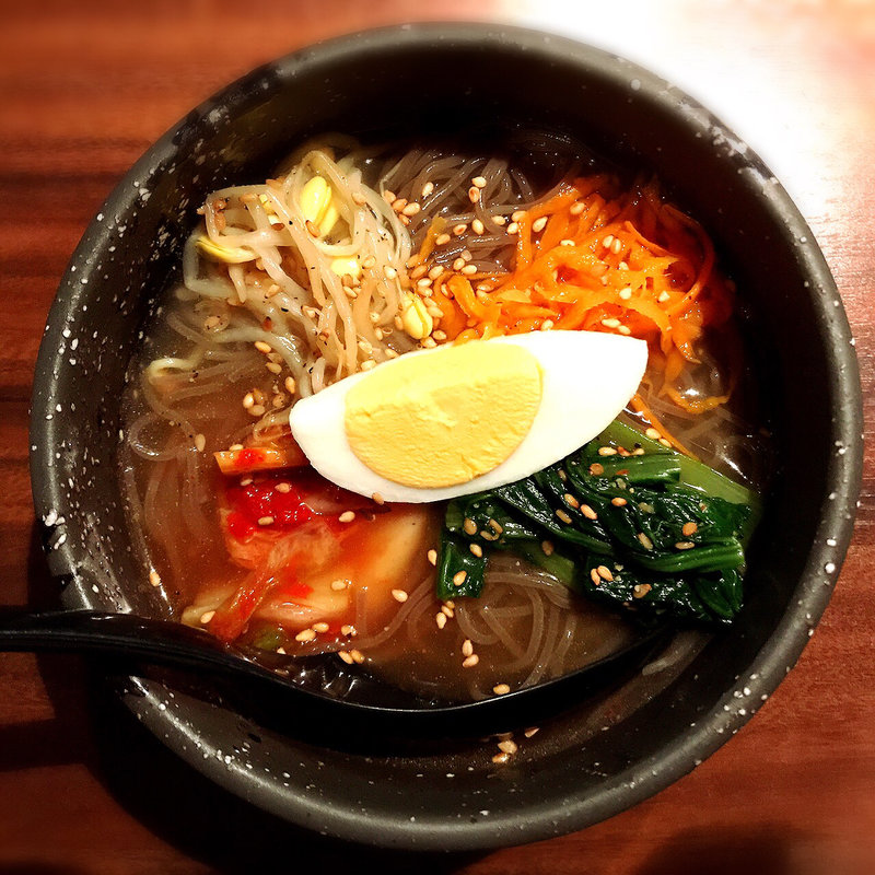 韓国冷麺ハーフ(焼肉鍋問屋 志方)