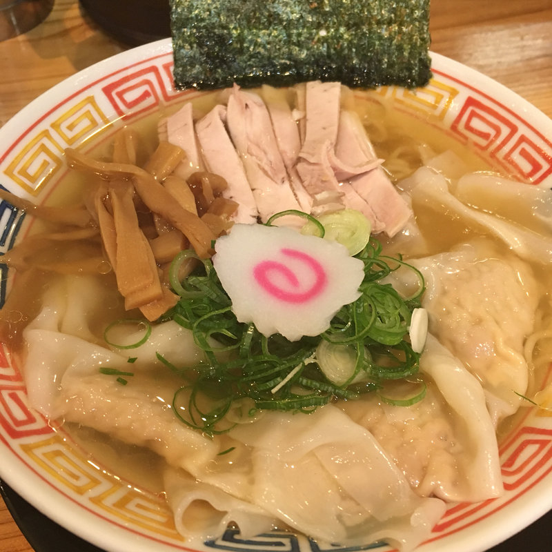 猫舌ワンタン麺