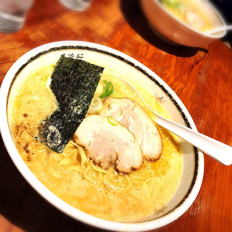 玉子とじラーメン(萬珍軒 （マンチンケン）)