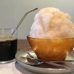 カキ氷 ジンジャー & 水出しコーヒー(喫茶クロカワ)