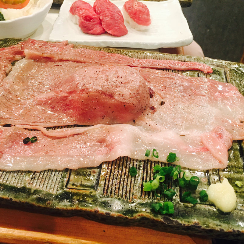 さしとろ(渋谷肉横丁 肉寿司)