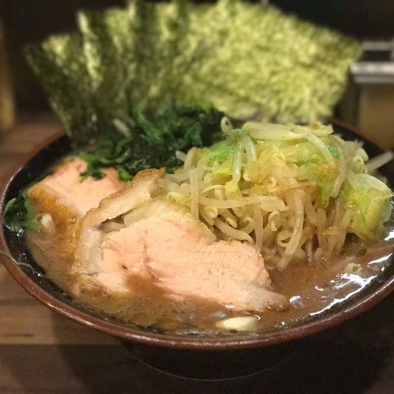 キャベツともやしラーメン(わいず )