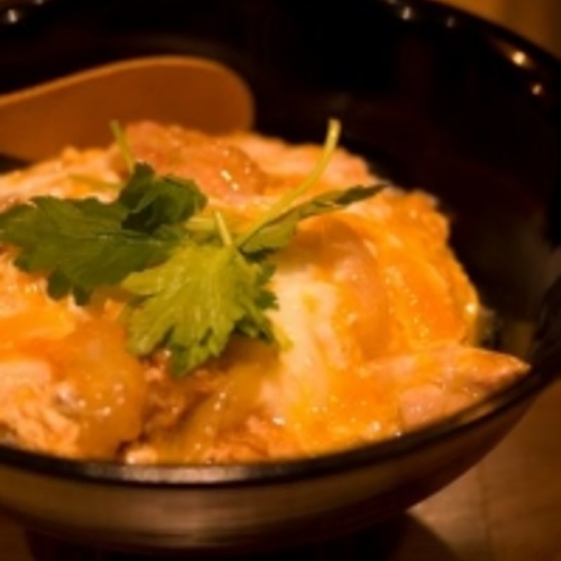 炙り鳥の親子丼(一番酒場 あぶりどりバリ鳥)