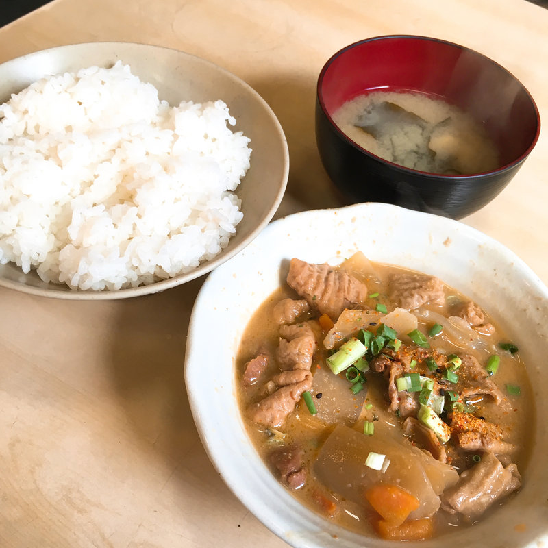 もつ煮定食(かんだ食堂 （かんだしょくどう）)