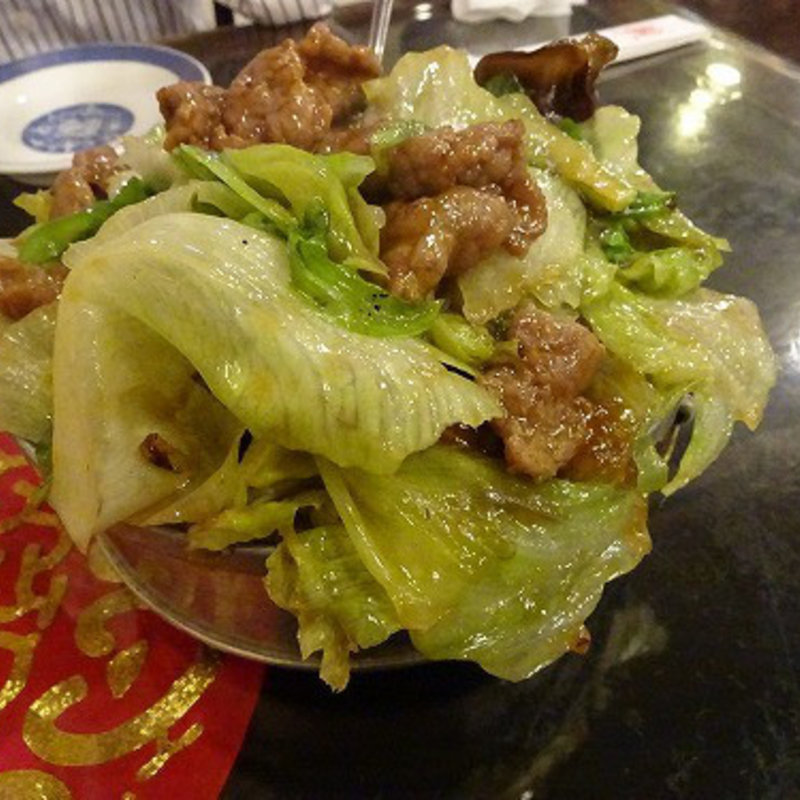 かき油の牛肉レタス炒め(慶楽)