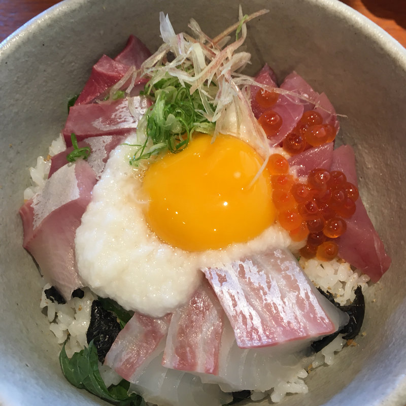 海鮮丼定食(魚匠 銀平本店 （ぎんぺい）)