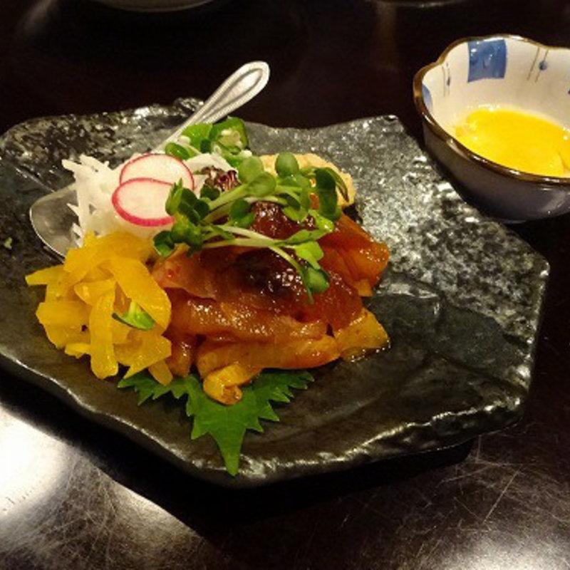 お魚と5種のねばねば・ばくだんユッケ (芋蔵 極 Colette Mare みなとみらい店 )