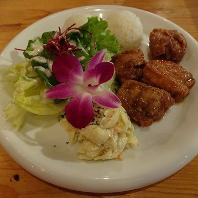 ガーリックチキンプレート(Laule'a Rainbow)