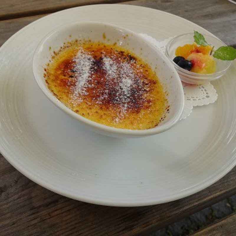 クレームブリュレ(MOKICHI TRATTORIA)