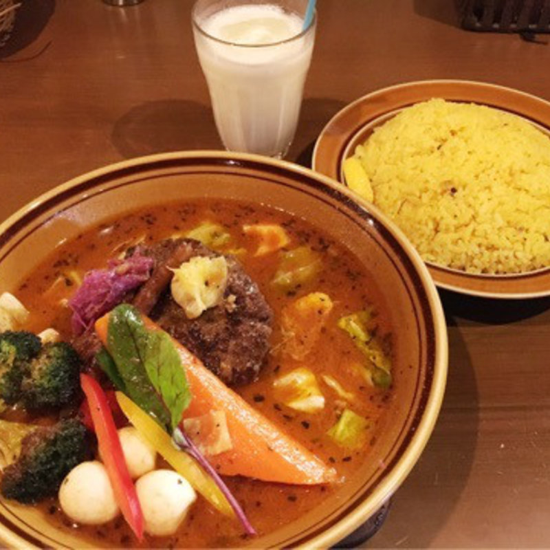 北海道牛と知床赤豚の手ごねハンバーグ(ランチ)(トレジャー)