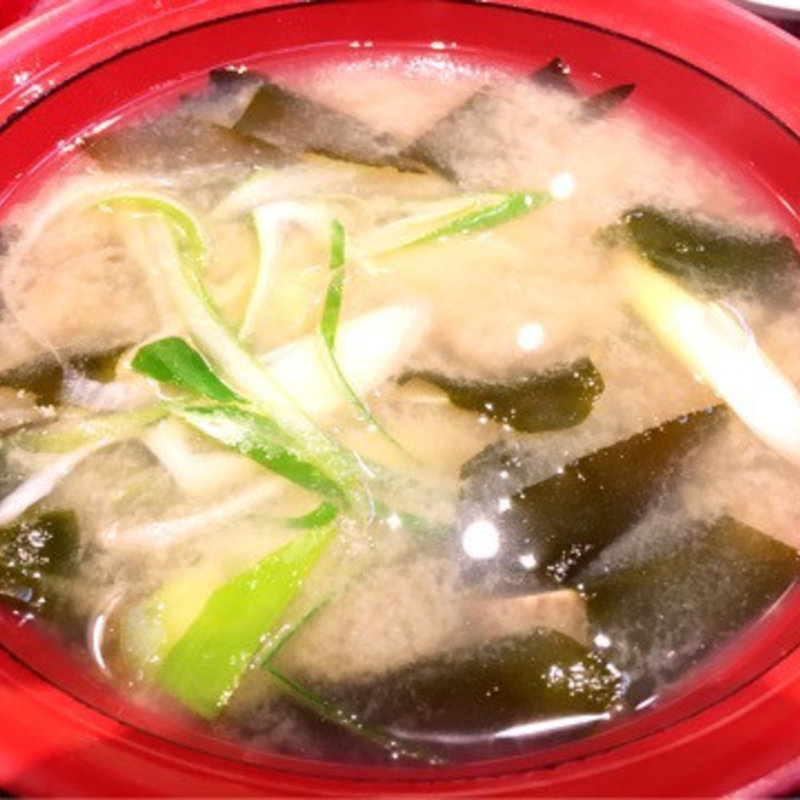 わかめとしじみの汁物(なごやか亭 北野店)