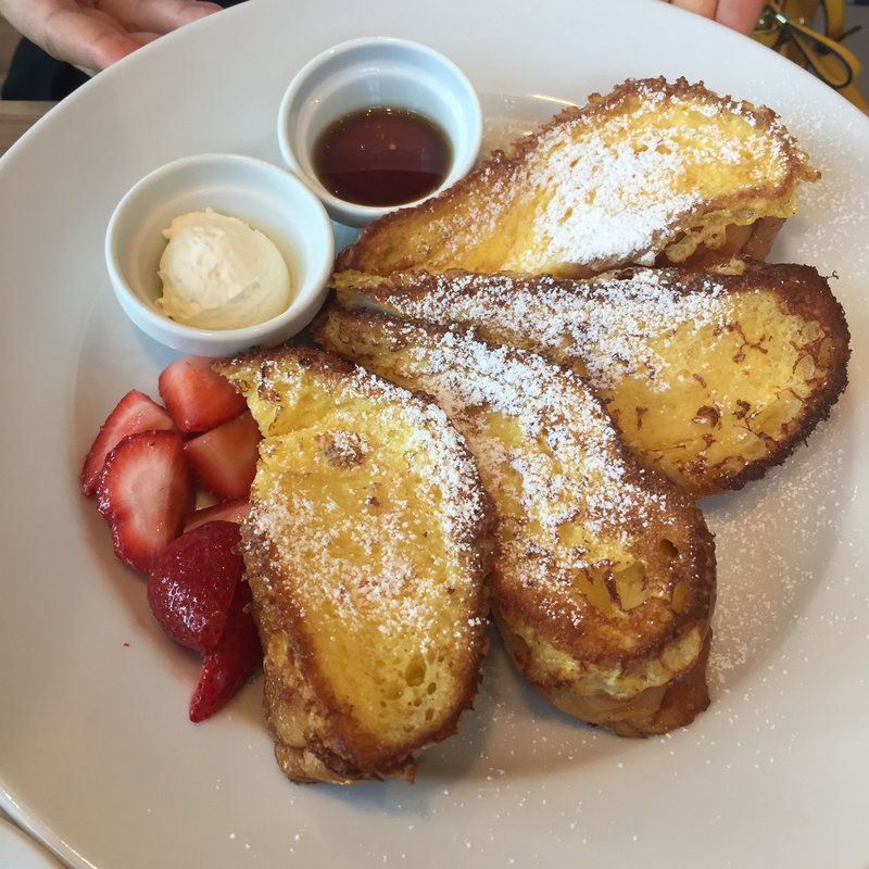 フラッフィーフレンチトースト(サラベス)