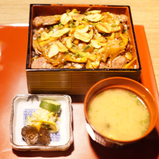 和牛炭火焼丼(Kisso Restaurant)