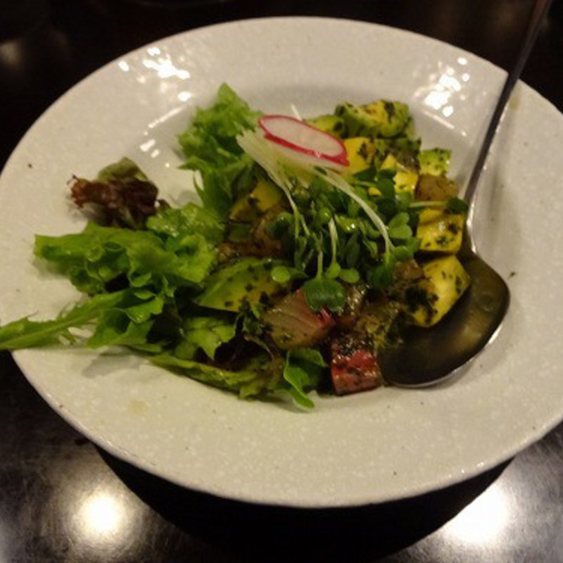 かんぱちとアボカドのあおさ九州醤油和え(芋蔵 極 Colette Mare みなとみらい店 )