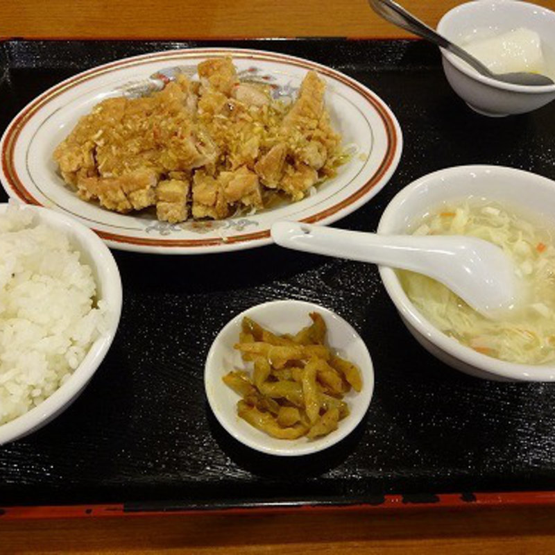 本日のランチ：油淋鶏(蓮香園新館)