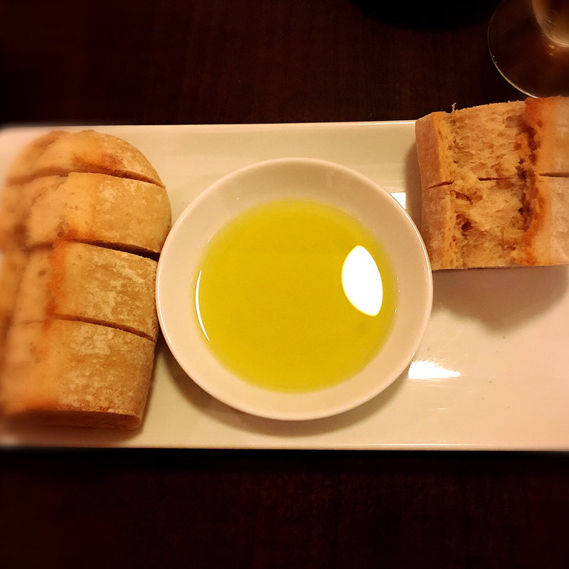 バゲット(ブラッセリー アデニア)